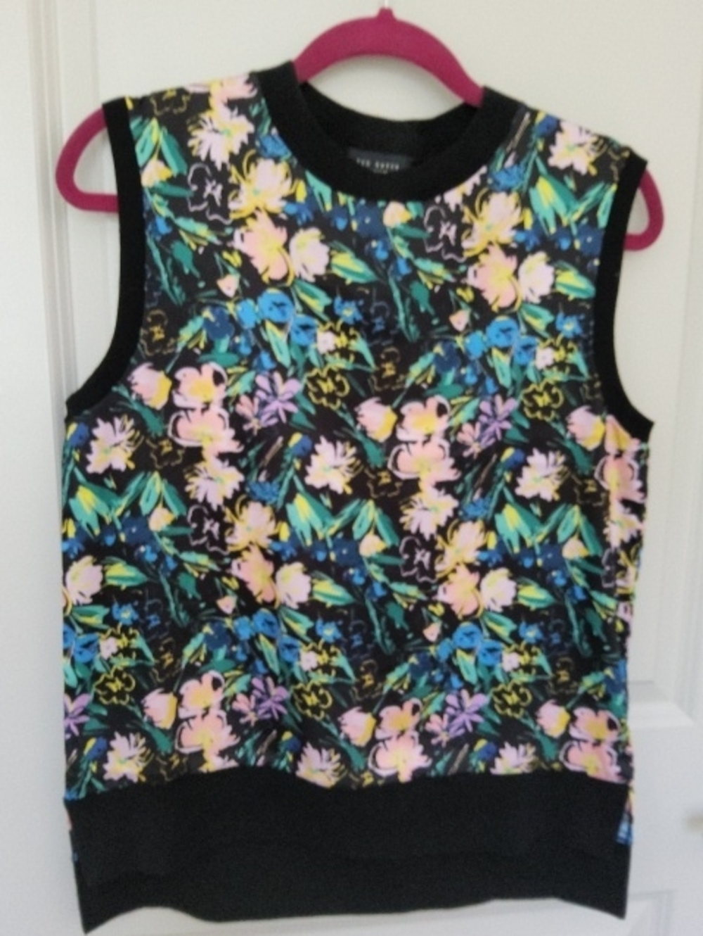 Ted Baker AaLondom Floral Sleeveless Blouse
